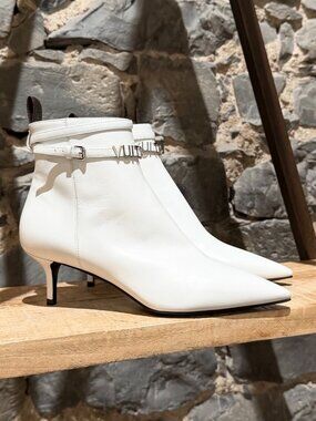 Louis Vuitton White Logo Call Back Kitten Booties